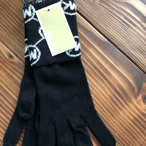 Michael Kors Gloves NWT